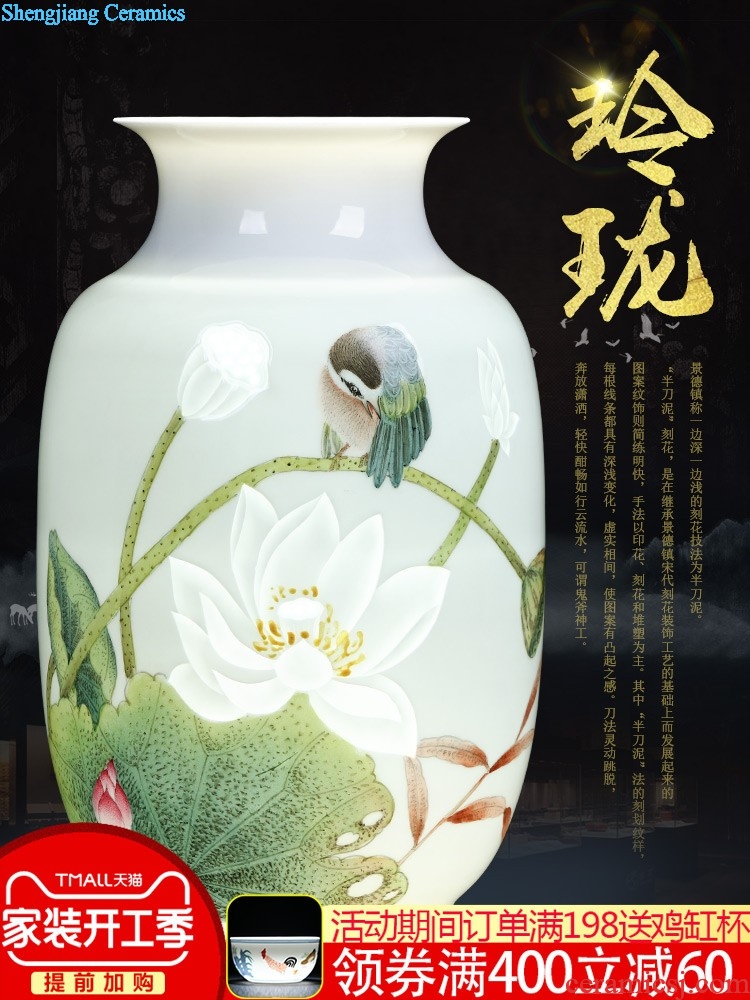 Jingdezhen ceramics vase sitting room place flower arranging the modern home decoration floret bottle wine ark adornment handicraft