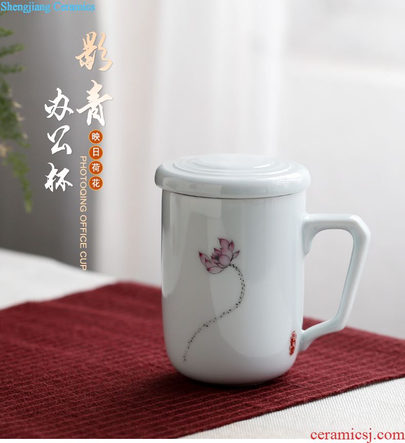 The three frequently kung fu ceramic cups Jingdezhen masters cup tea poly incense single drum sample tea cup hand-painted lotus cup