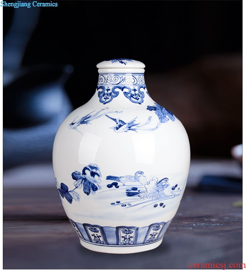 Bottle is blue and white porcelain of jingdezhen ceramic art hand-painted peony empty bottles 10 jins sealed bottle furnishing articles