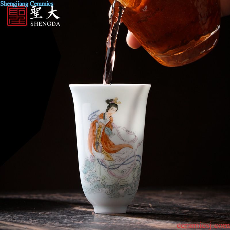 The large blue and white renshi peony teacups hand-painted ceramic kung fu master sample tea cup single cup of jingdezhen tea service