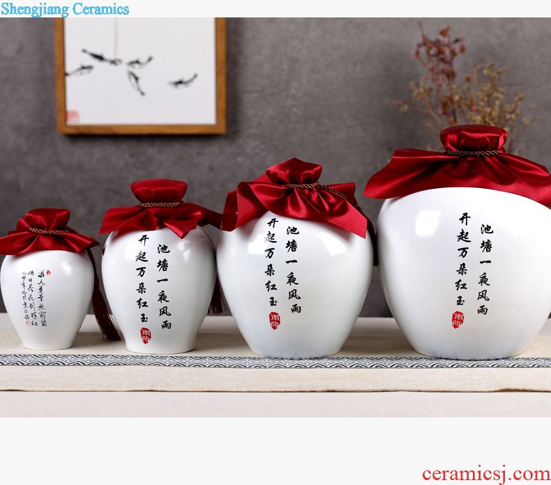 Jingdezhen ceramic sichuan pickled pickles bacon seal pot security kimchi altar salt pickles pickled egg storage