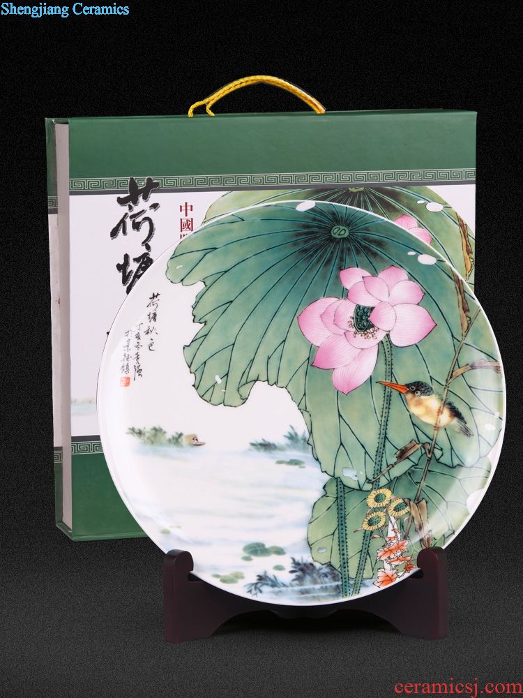 Jingdezhen ceramics hang dish sitting room of Chinese style household furnishing articles hand-painted lotus TV ark adornment wedding gift