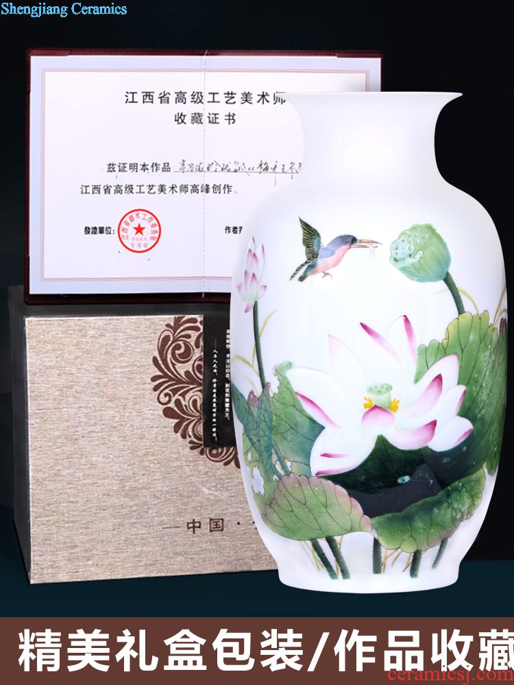 Jingdezhen ceramics imitation qing emperor kangxi tong qu ears trunk vase Chinese flower arranging sitting room adornment is placed