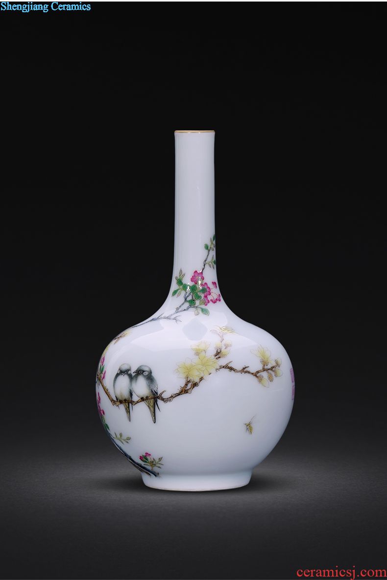 Jingdezhen ceramics hand-painted painting of flowers and pastel celadon vase archaize home sitting room art adornment is placed