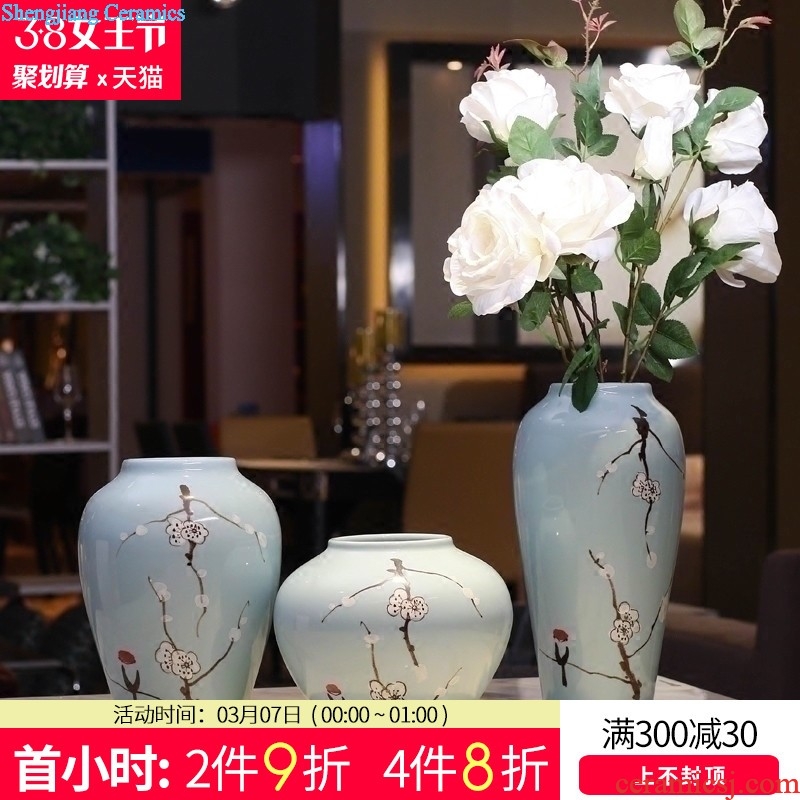 Mesa of jingdezhen ceramics celadon flower arranging floret bottle of modern Chinese style household decoration crafts are sitting room