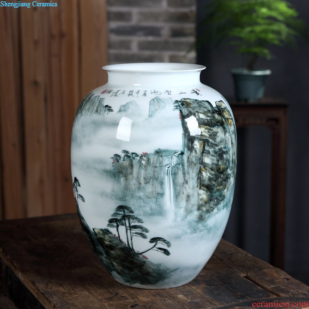 Jingdezhen ceramics hand-painted blooming flowers vases, flower arrangement, archaize process decoration of Chinese style household furnishing articles