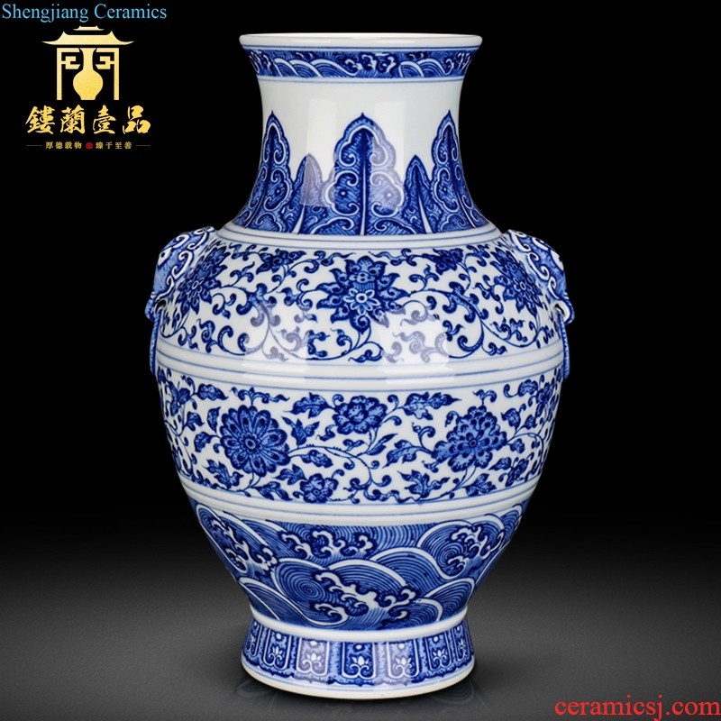 Jingdezhen ceramics hand-painted antique blue-and-white Chinese style bedroom adornment display table flower arranging the sitting room is placed