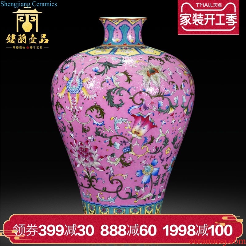 Jingdezhen ceramics hand-painted flower vase new Chinese style household living room TV cabinet craft decoration wedding furnishing articles