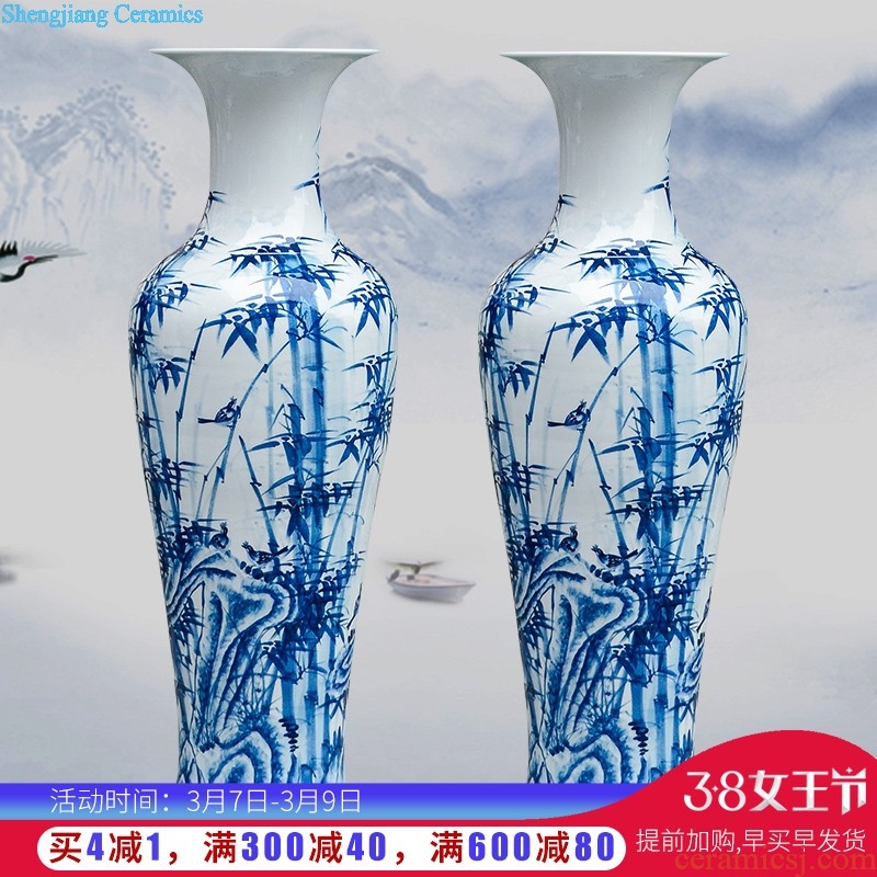 Jingdezhen ceramics China red every year more than the French vase wedding creative nnyy sitting room place decoration