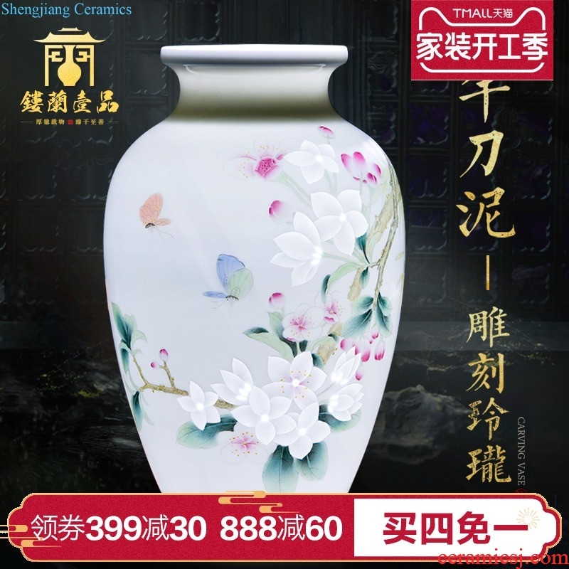 Jingdezhen ceramics archaize qianlong youligong flower arranging big plum bottle of new Chinese style living room home furnishing articles