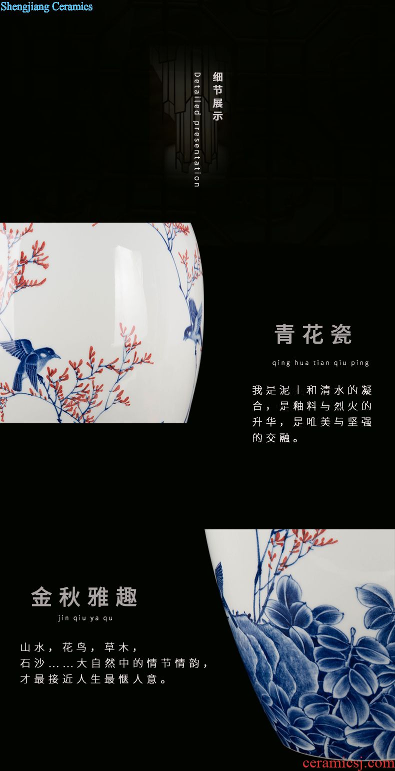 Jingdezhen ceramic new Chinese general canned adorn article place to live in the sitting room of blue and white porcelain vase decoration in China