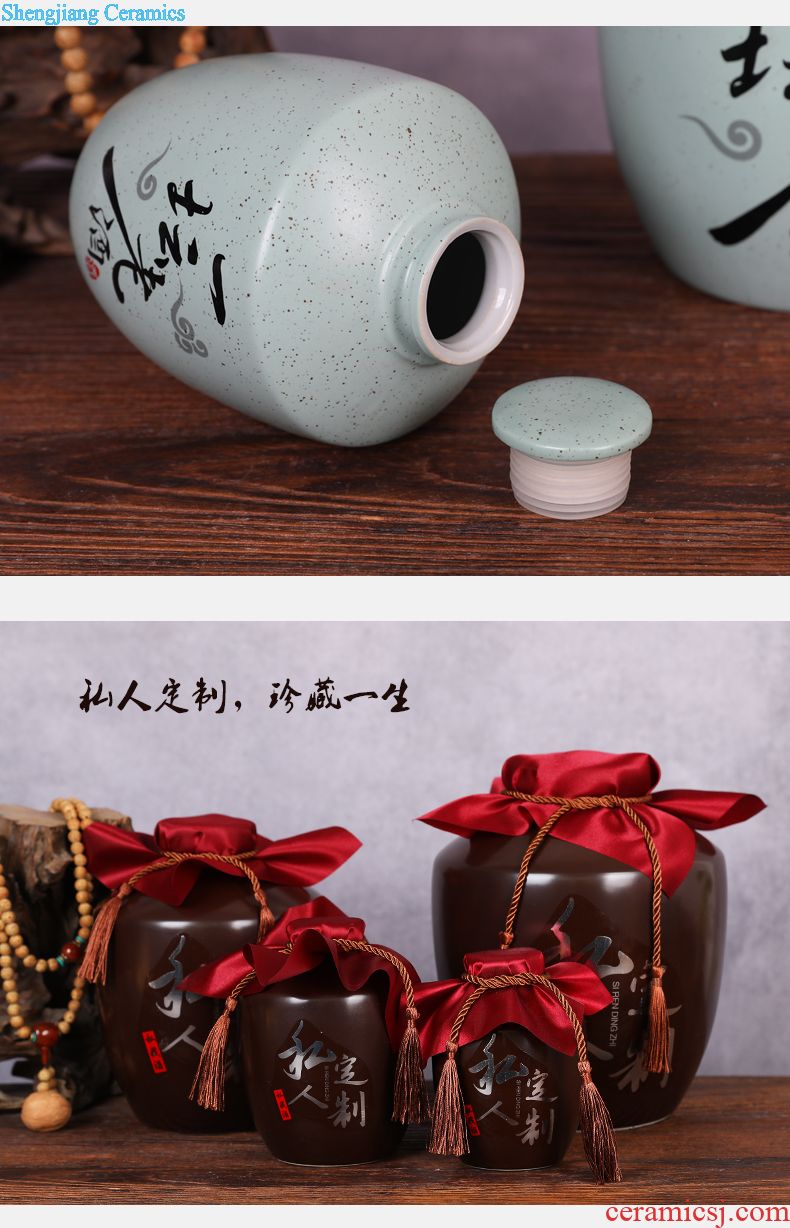 Jingdezhen ceramic jars sealing small bottle 1 catty 3 jins 5 jins of bubble wine pot liquor bottle it to lock