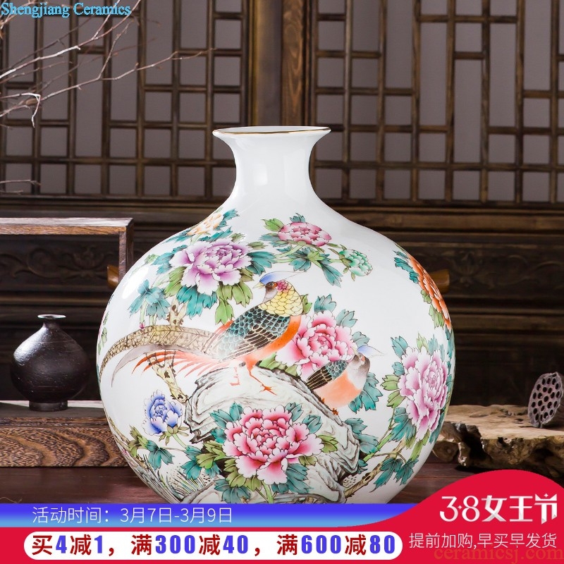 Famous master of jingdezhen ceramics hand-painted vases sitting room adornment is placed Chinese landscape painting porch decoration