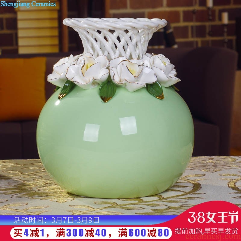 Jingdezhen ceramics hand-painted pastel antique imitation porcelain landing big vase qianlong year sitting room adornment is placed