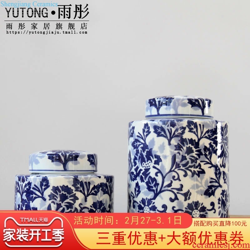 Jingdezhen ceramics by hand lotus fish fun caddy ceramic pot with cover pu-erh tea cake box of restoring ancient ways furnishing articles