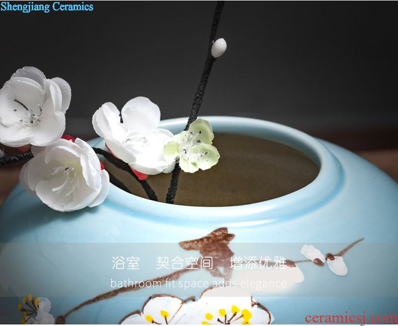 Jingdezhen ceramic tea pot large pu-erh tea store receives the manual sealing pot tea cake tea tea room decoration