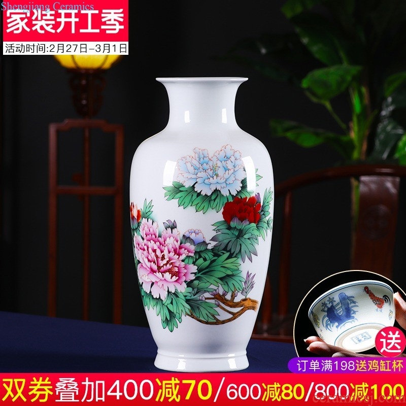 Jingdezhen ceramics hand-painted blue and white porcelain vase furnishing articles sitting room flower arranging the modern Chinese style household adornment TV ark