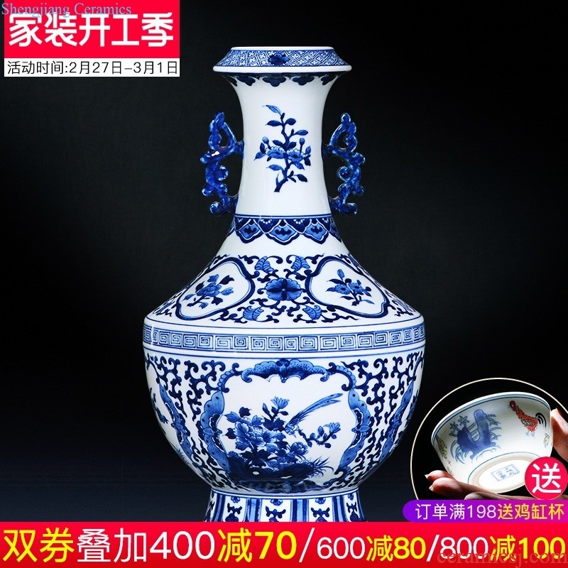 Jingdezhen ceramic flower arrangement of blue and white porcelain vase furnishing articles of Chinese style restoring ancient ways home sitting room TV ark adornment porcelain