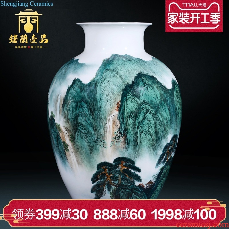 Jingdezhen blue and white vase painting of flowers and big Chinese pottery and porcelain imitation qing qianlong sitting room bedroom home furnishing articles