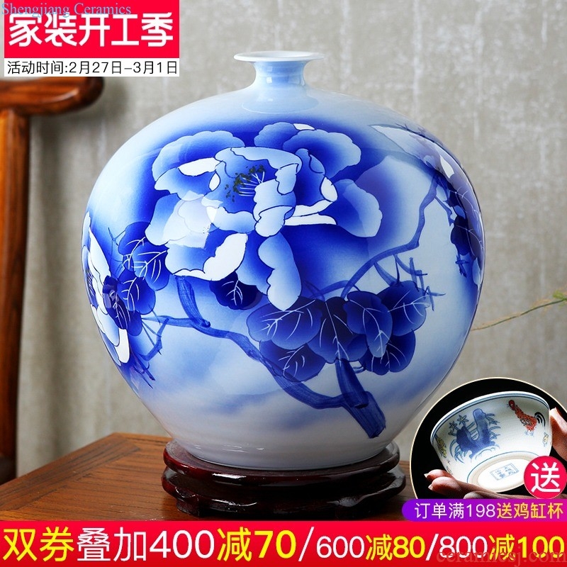 Jingdezhen glaze color hand-painted under blue and white porcelain vases, ceramic flower arranging device design of Chinese style household decorates sitting room furnishing articles