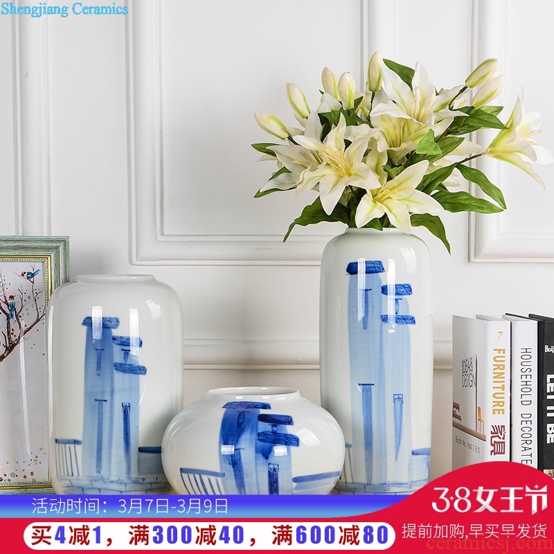 Jingdezhen ceramics hollow out of blue and white porcelain vases, flower arrangement modern furnishing articles aj60 sitting room of Chinese style household decorations