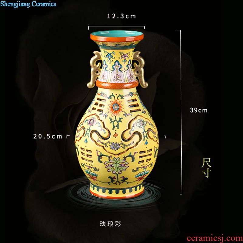 Jingdezhen ceramic pea green glaze hand-painted butterfly vase decoration furnishing articles new Chinese style household porcelain decoration in the sitting room