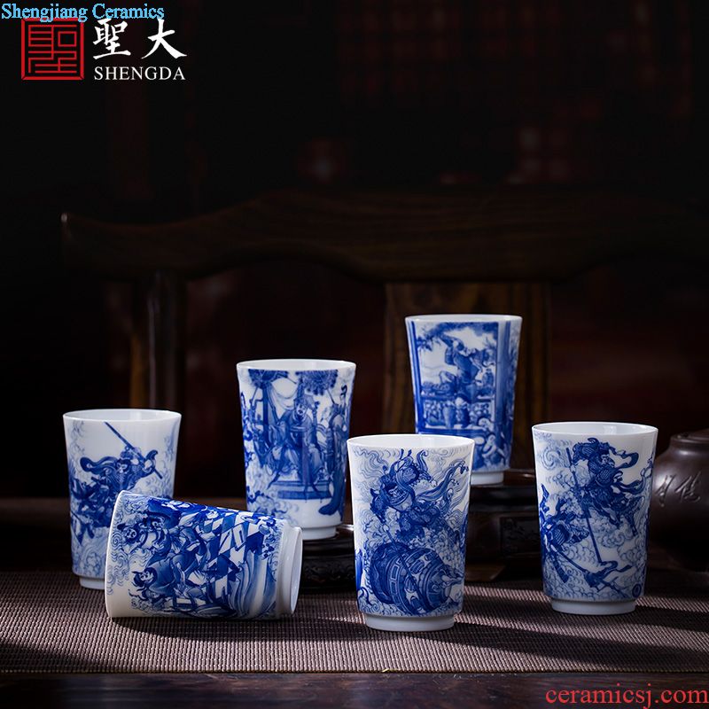 The big ceramic curios Hand draw heavy blue color paint juxian figure masters cup jingdezhen tea kungfu tea cups
