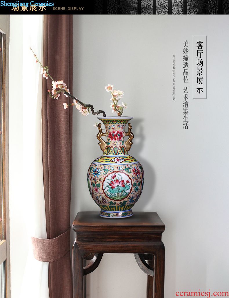 Blue and white porcelain of jingdezhen ceramics antique vases, flower arrangement sitting room of Chinese style household decorations TV ark furnishing articles