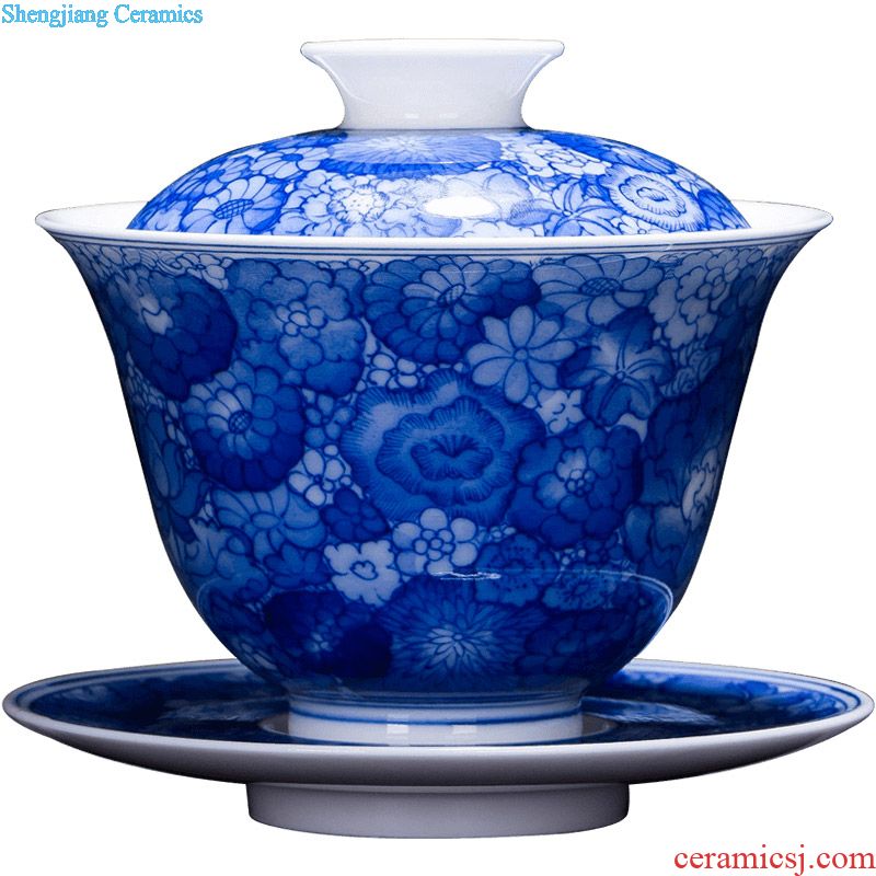 The big three red colour is blue and white alum tureen teacups hand-painted ceramic tea out of the water bowl of jingdezhen tea service