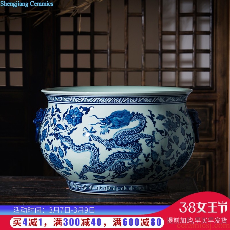 Jingdezhen ceramics vases, flower arranging is modern Chinese creative fashion home decoration sitting room place red