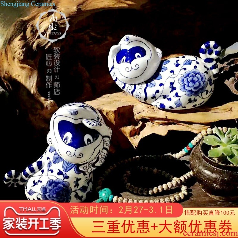 Rain tong home | furnishing articles feng shui decorations war horse kiln jingdezhen ceramics craft porcelain horse creative big pendulum