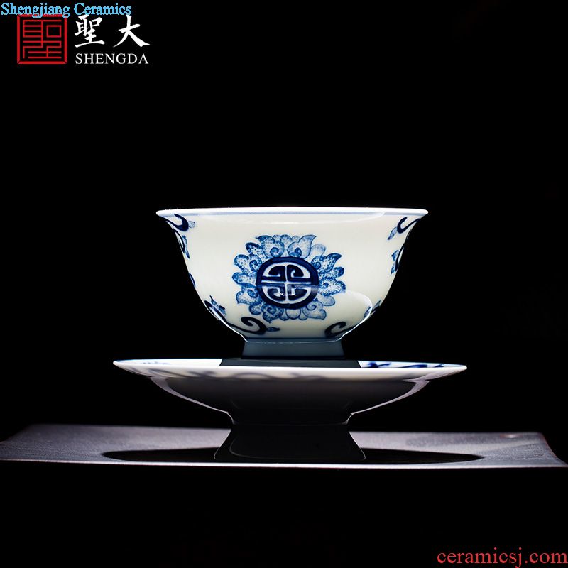 Holy big ceramic all hand sample tea cup hand-painted jingdezhen blue and white best butterfly tattoo master cup kung fu tea cups