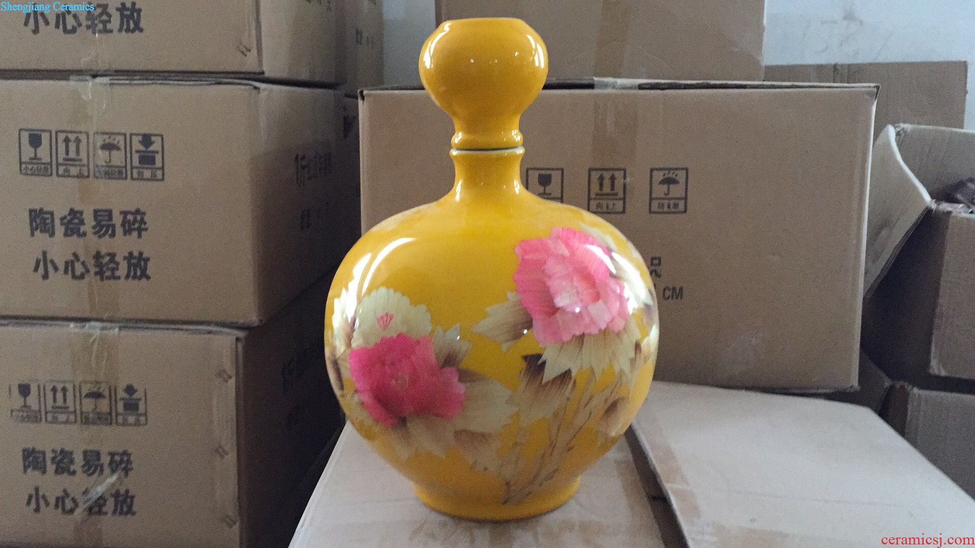 Jingdezhen is ceramic fountain water lotus sitting room humidifier furnishing articles waterscape feng shui wheel tank