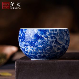 Only three tureen ceramic cups hand-sketching jingdezhen blue and white All flowers in delight all hand kung fu tea tea bowl
