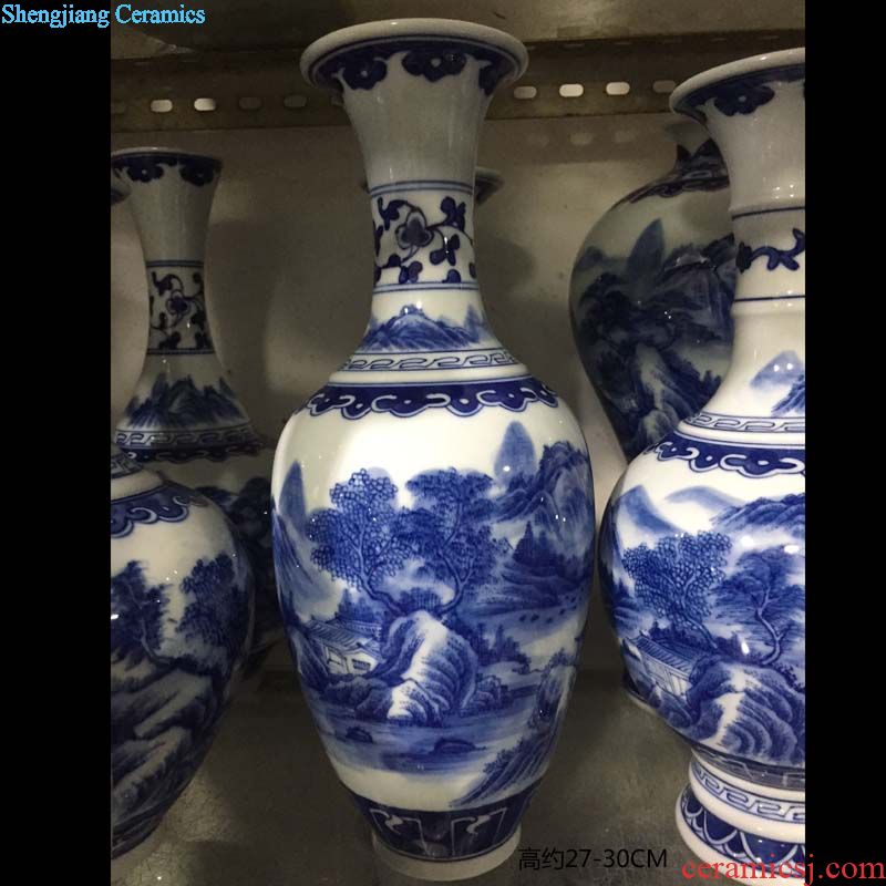 Jingdezhen hand-painted famille rose flower display mesa golden vase high-grade prosperous modern pastel vase vase