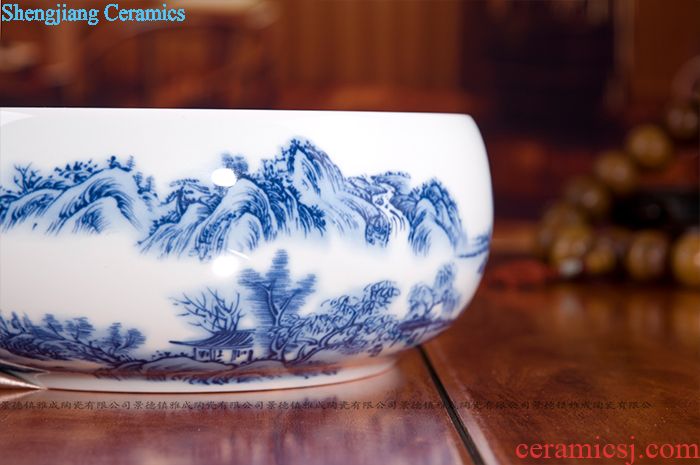 Jingdezhen ceramic POTS sub storage tanks large household adornment storage with cover pot rice caddy is received