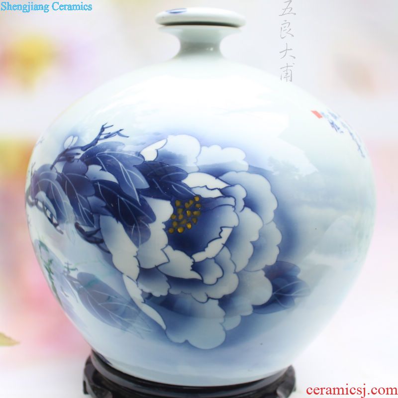 Five good just 1 catty jingdezhen blue and white porcelain plum bottle bottle sealed bottle storage bottle porcelain flask