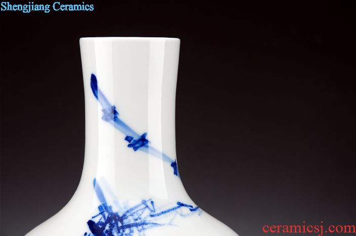 Jingdezhen ceramic blue and white porcelain vase sitting room furnishing articles furnishing articles archaize do old new classic art household act the role ofing is tasted