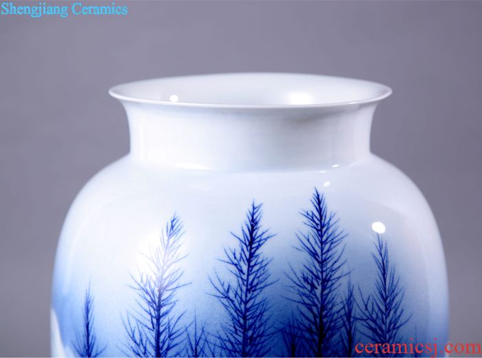 Jingdezhen ceramic hollow vase modern furnishing articles vase ou type TV ark creative porch decoration of Chinese style