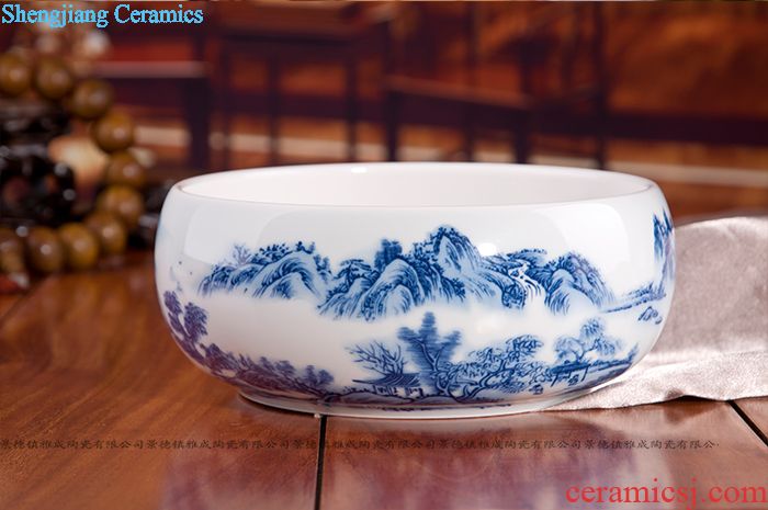 Jingdezhen ceramic POTS sub storage tanks large household adornment storage with cover pot rice caddy is received