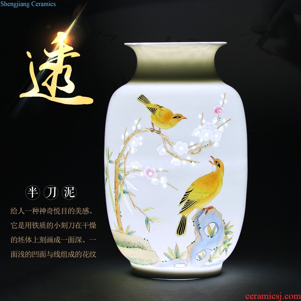 Jingdezhen ceramic vase furnishing articles hand-painted youligong flower arranging Chinese blue and white porcelain is home sitting room adornment ornament