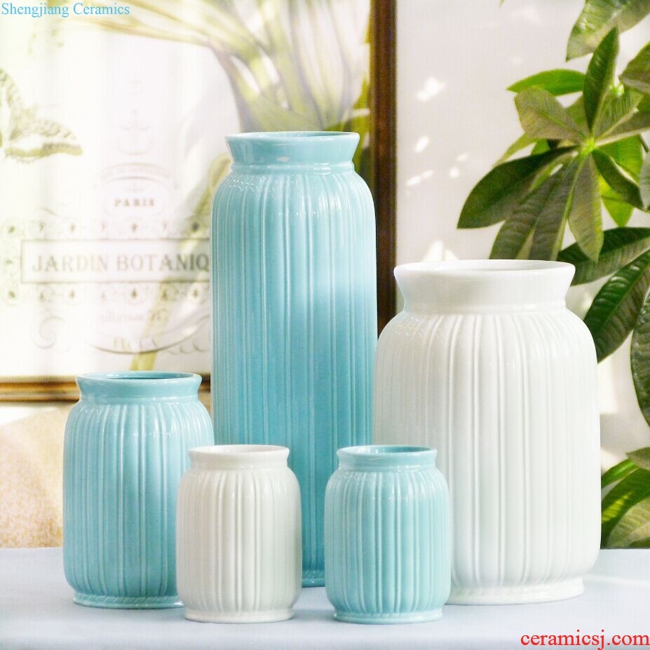 Hand draw blue and white porcelain, porcelain in jingdezhen ceramic vase new colorful ceramic vases, furnishing articles antique furniture