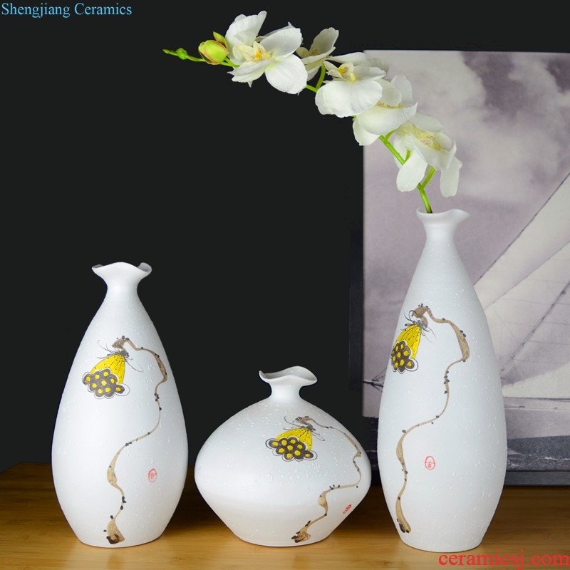 Jingdezhen ceramic vases, white European vase three-piece furnishing articles contracted sitting room between example home decoration