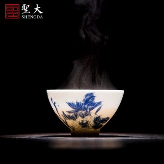 Holy big blue-and-white ceramics kung fu tea cups sample tea cup the fishing qiao geng read the bell cup set cup all hand of jingdezhen tea service