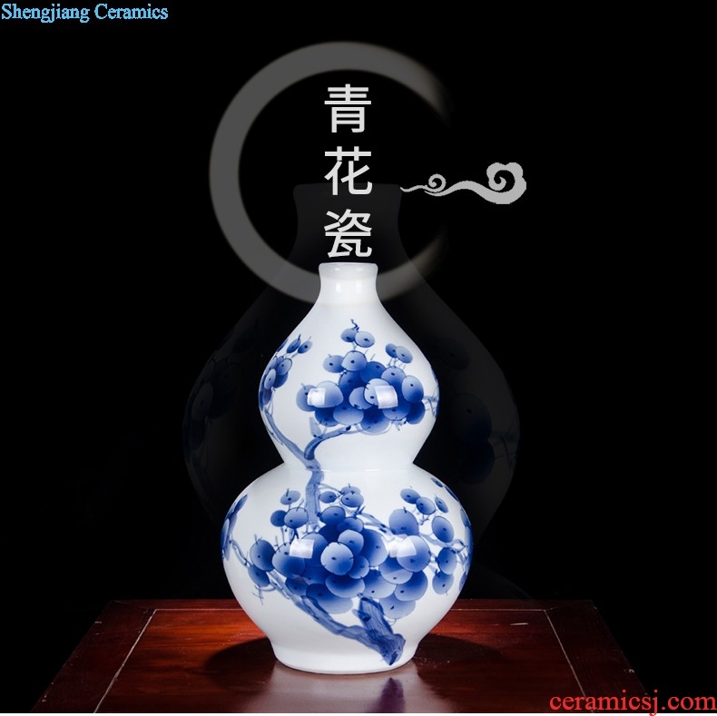 Jingdezhen ceramics imitation Ming vase sitting room home decoration furnishing articles hand-painted pastel archaize fish algae general grain tank