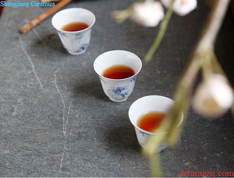 The three frequently your kiln kung fu tea cups Jingdezhen ceramic sample tea cup tea set personal master cup single cup S44004