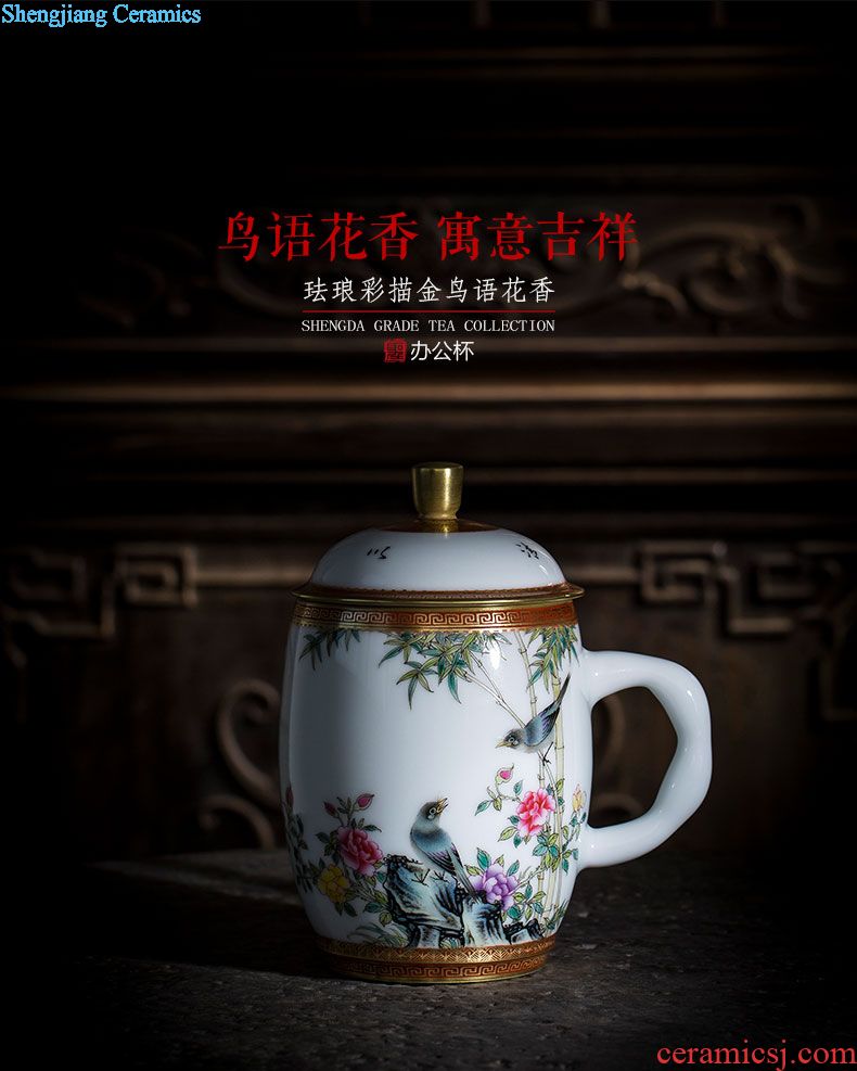 The large ceramic three tureen teacups hand-painted jingdezhen blue and white flower grain tea bowl bound branches all hand tea sets