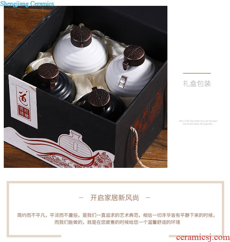 Jingdezhen ceramic wine temperature restoring ancient ways of Chinese style household liquor warm hip flask glass a small handleless wine cup wine suits hot hip flask