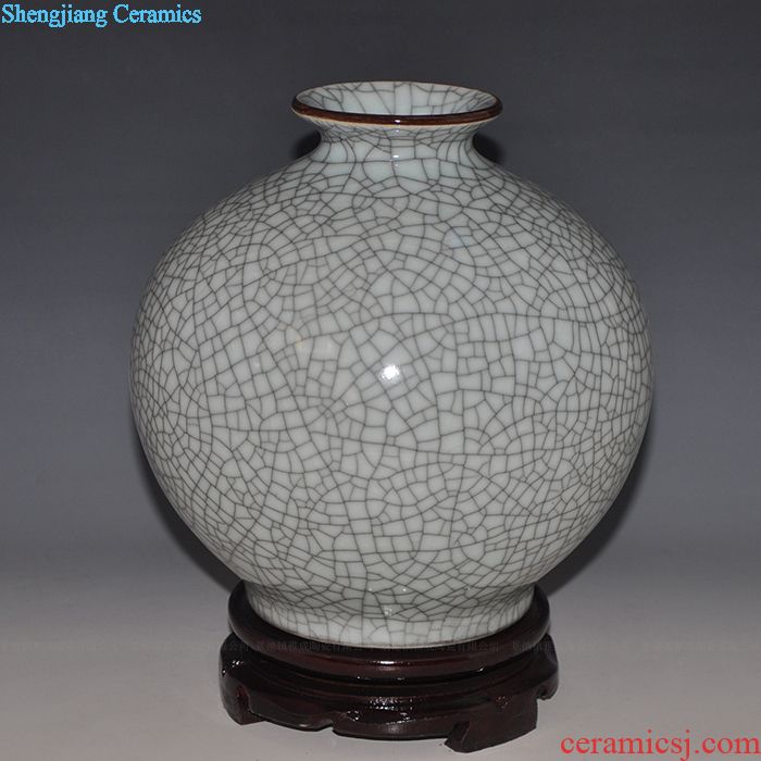 China jingdezhen ceramics safflower bottled act the role ofing is tasted furnishing articles study of home sitting room desktop craft porcelain decoration