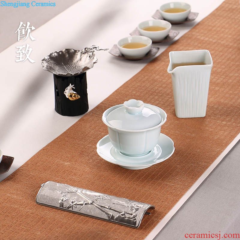 Drink to jingdezhen shadow celadon ceramic cups of carve patterns or designs on woodwork kung fu tea set sample tea cup large master cup single cup of tea
